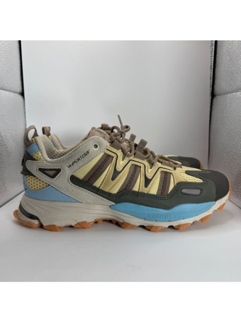 Adidas Adventure Hyper Turf Sneakers Size 11 Mens Beige Brown Yellow Outdoor Tra